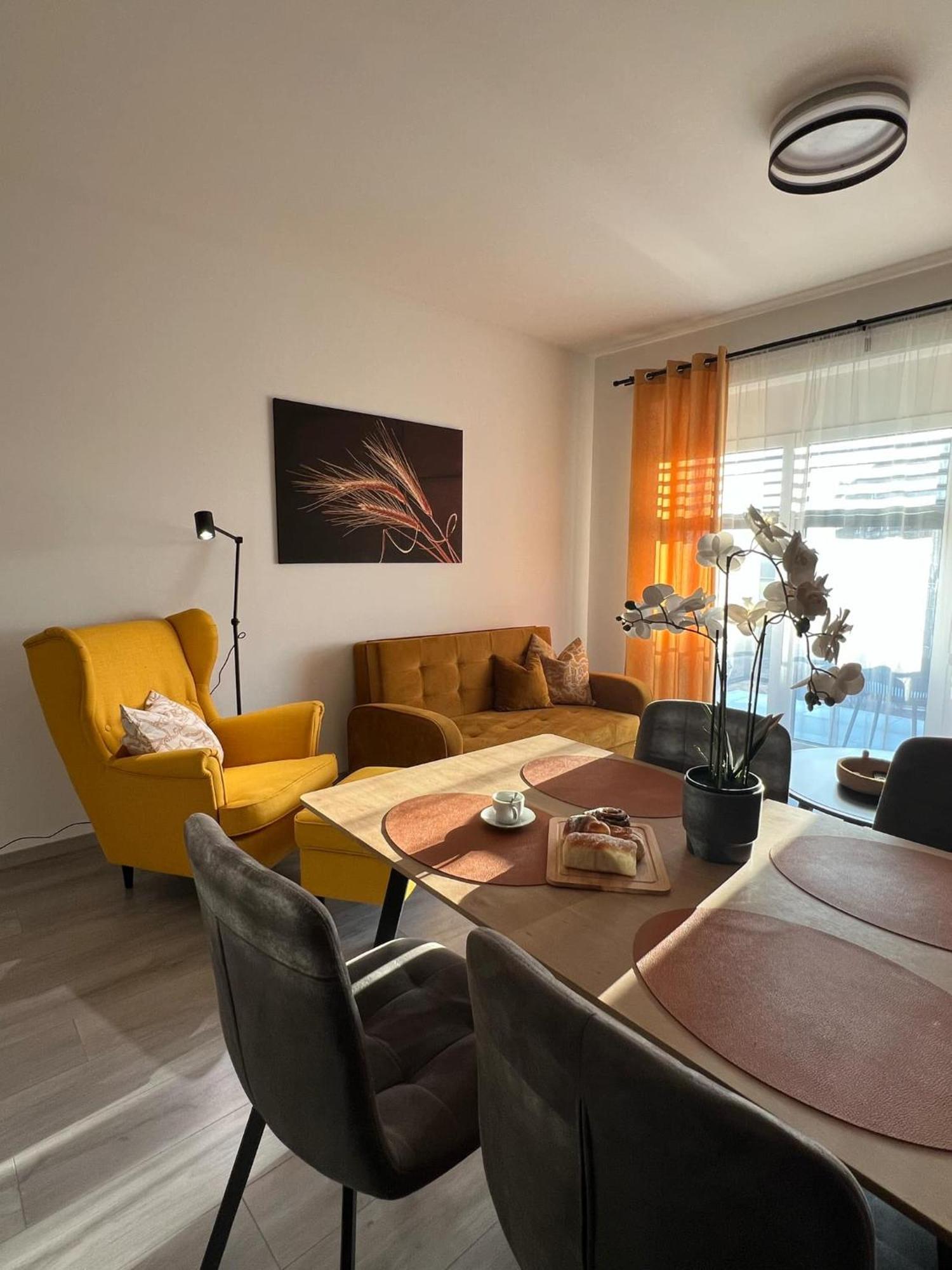 Harmonia Riva Apartman B11 Dunajska Streda Luaran gambar